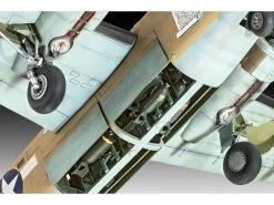Revell 1/48 B-24D Liberator -Revell winkel 03831 2