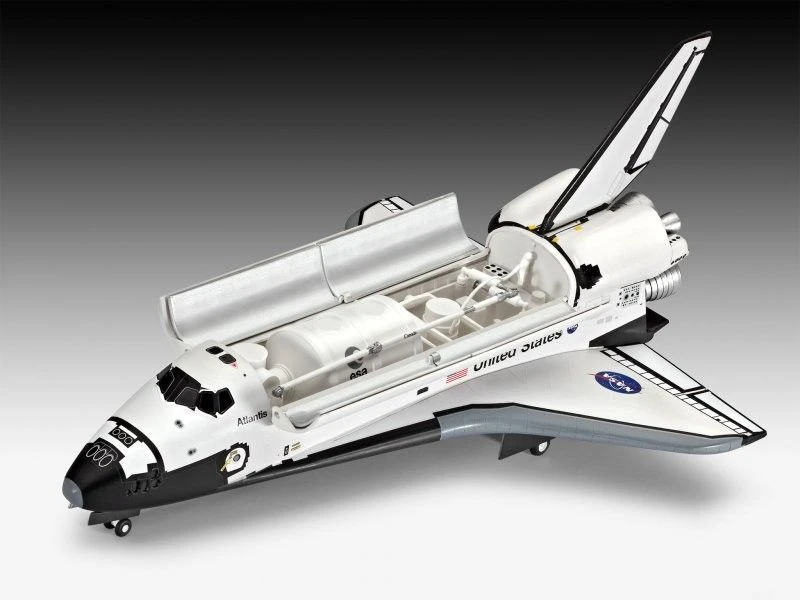 Revell 1/114 Space Shuttle Atlantis 1 Revell 1/114 Space Shuttle Atlantis