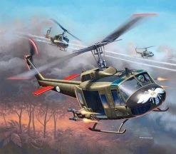 Revell 1/96 Bell UH-1H Gunship