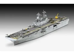 Revell 1/700 US Navy WASP Class Assault Carrier -Revell winkel 05178 4