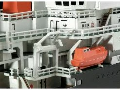 Revell 1/300 German Research Vessel -Revell winkel 05218 7