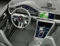 Revell Porsche Panamera & 918 Spyder Gift Set -Revell winkel 05681 4