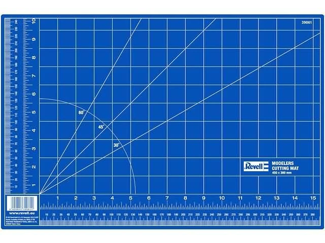 Revell Cutting Mat Small 305x228mm 1 Revell Cutting Mat Small 305x228mm